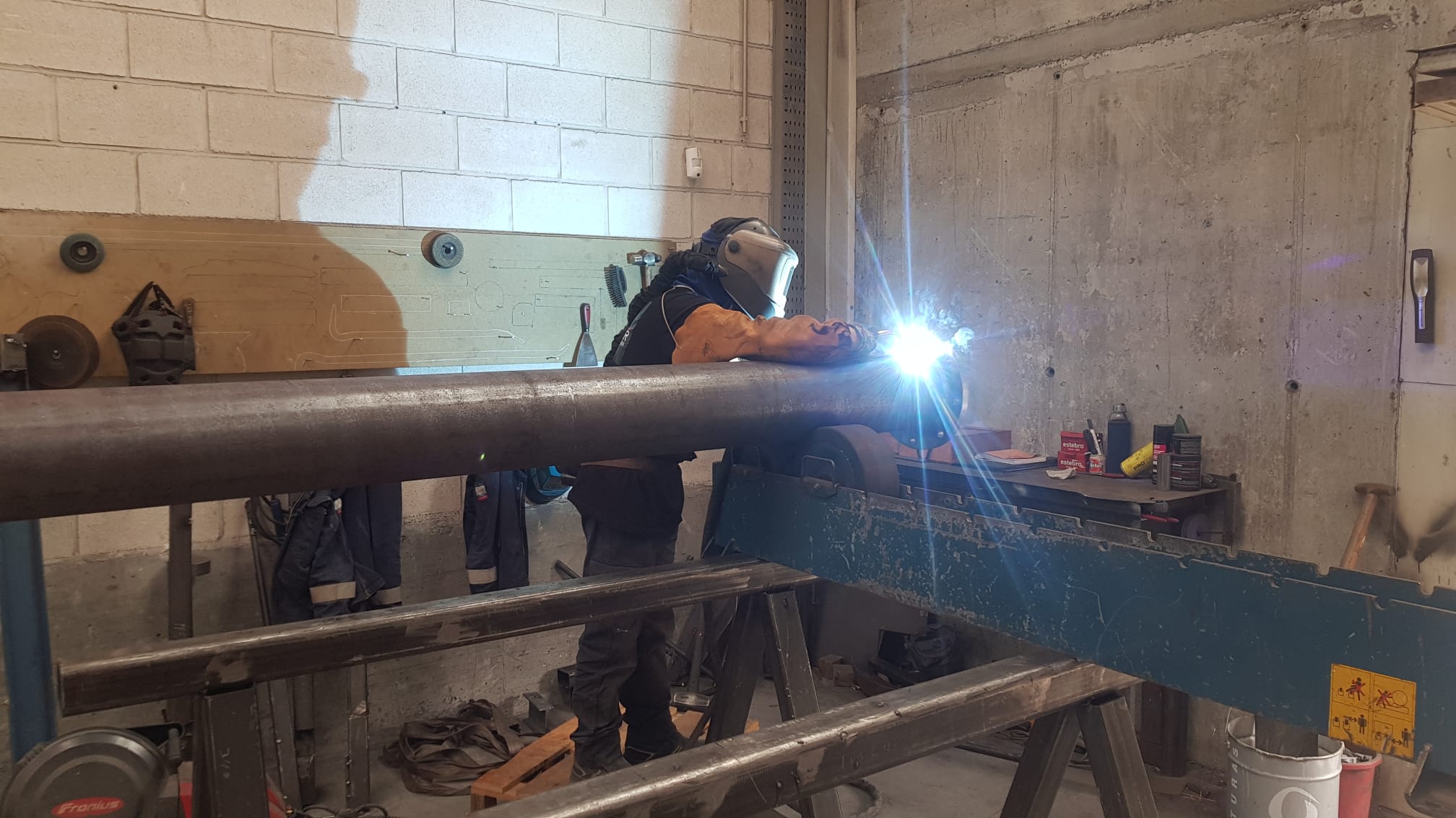 Soldadura de bridas con virador eléctrico: precisión, seguridad y calidad en cada unión
